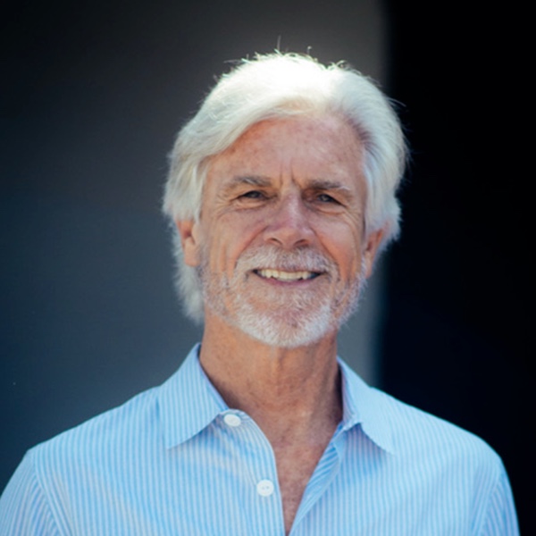 Portrait of author Ed Piorek